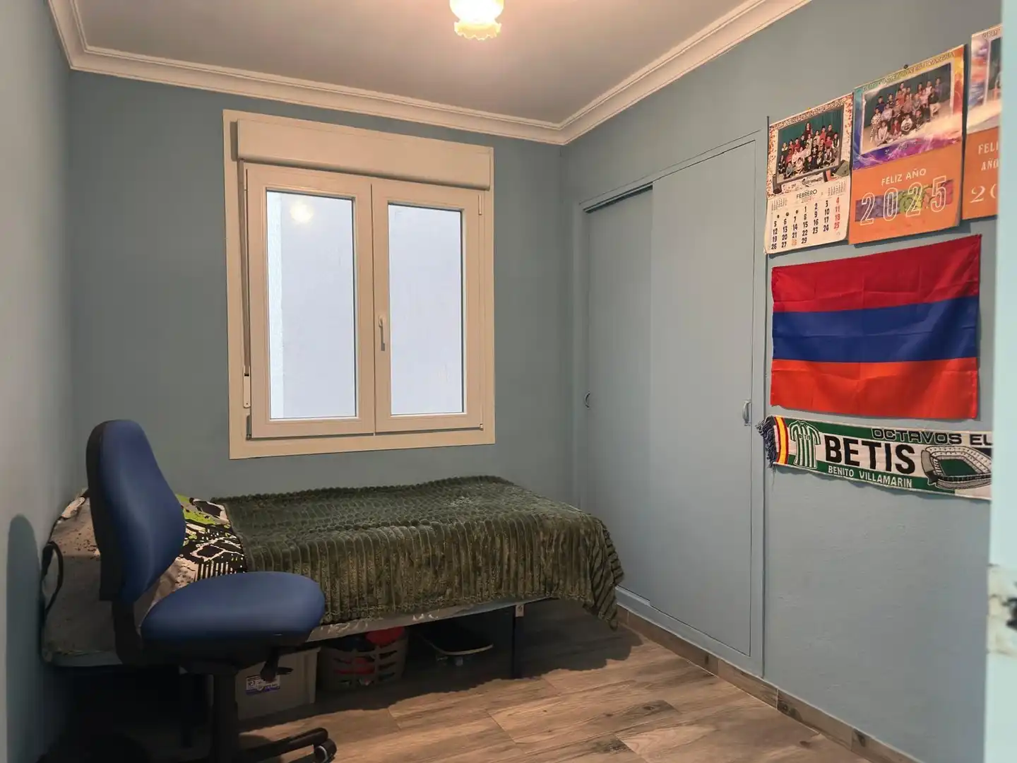 Bedroom of Flat for sale in Sevilla  with Air Conditioner and Furnished
