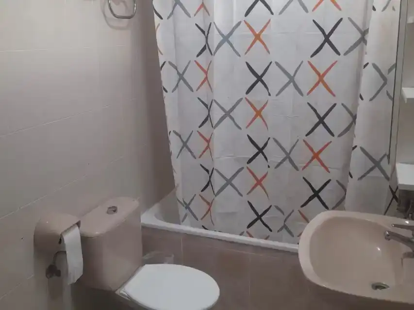 Bathroom of Flat for rent in Oropesa del Mar / Orpesa  with Air Conditioner, Storage room and Furnished