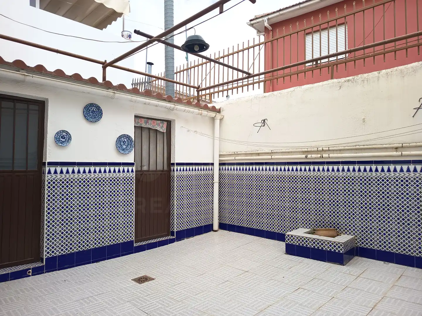 Vista exterior de Casa o chalet en venta en Baza con Aire acondicionado, Calefacción y Terraza