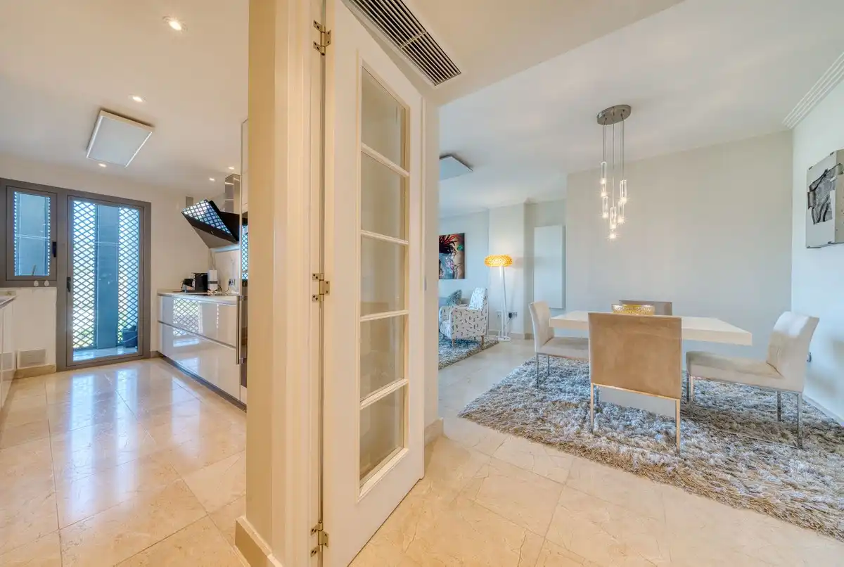 Apartments for sale in Benahavís  with Air Conditioner, Terrace and Storage room