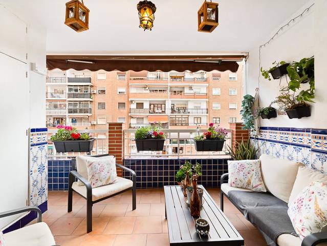 Piso en Venta en Calle Beethoven en Los Guindos - Parque Mediterráneo - Santa Paula