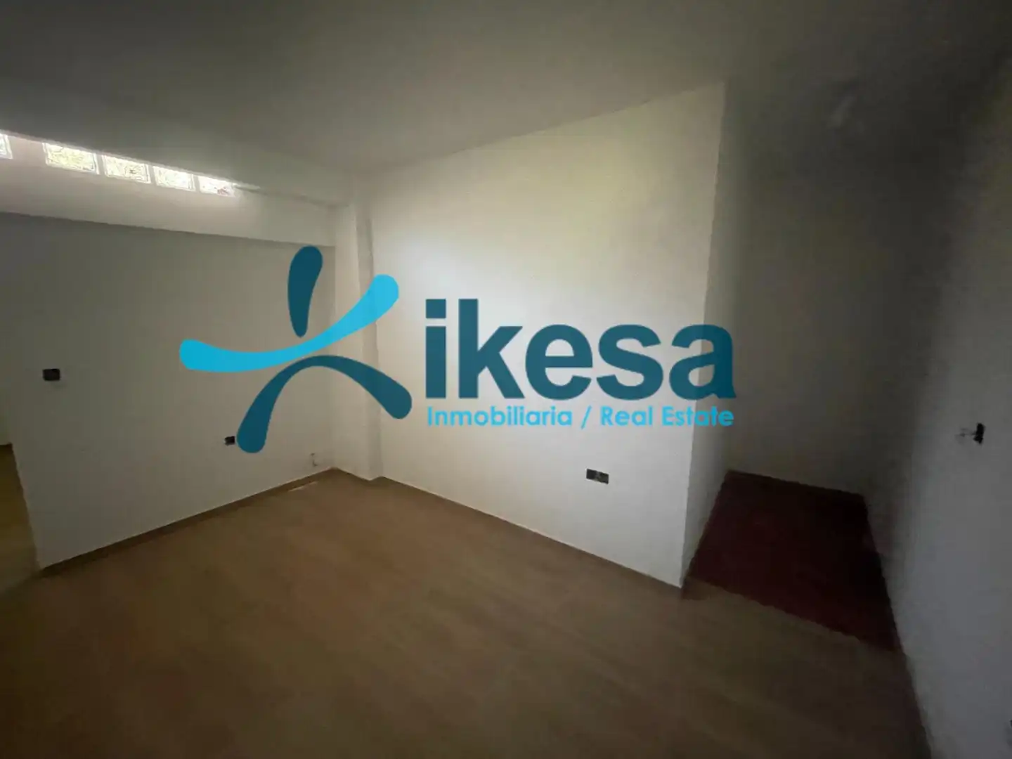 Finca rústica en venta en La Puebla del Río con Jardín privado y Piscina