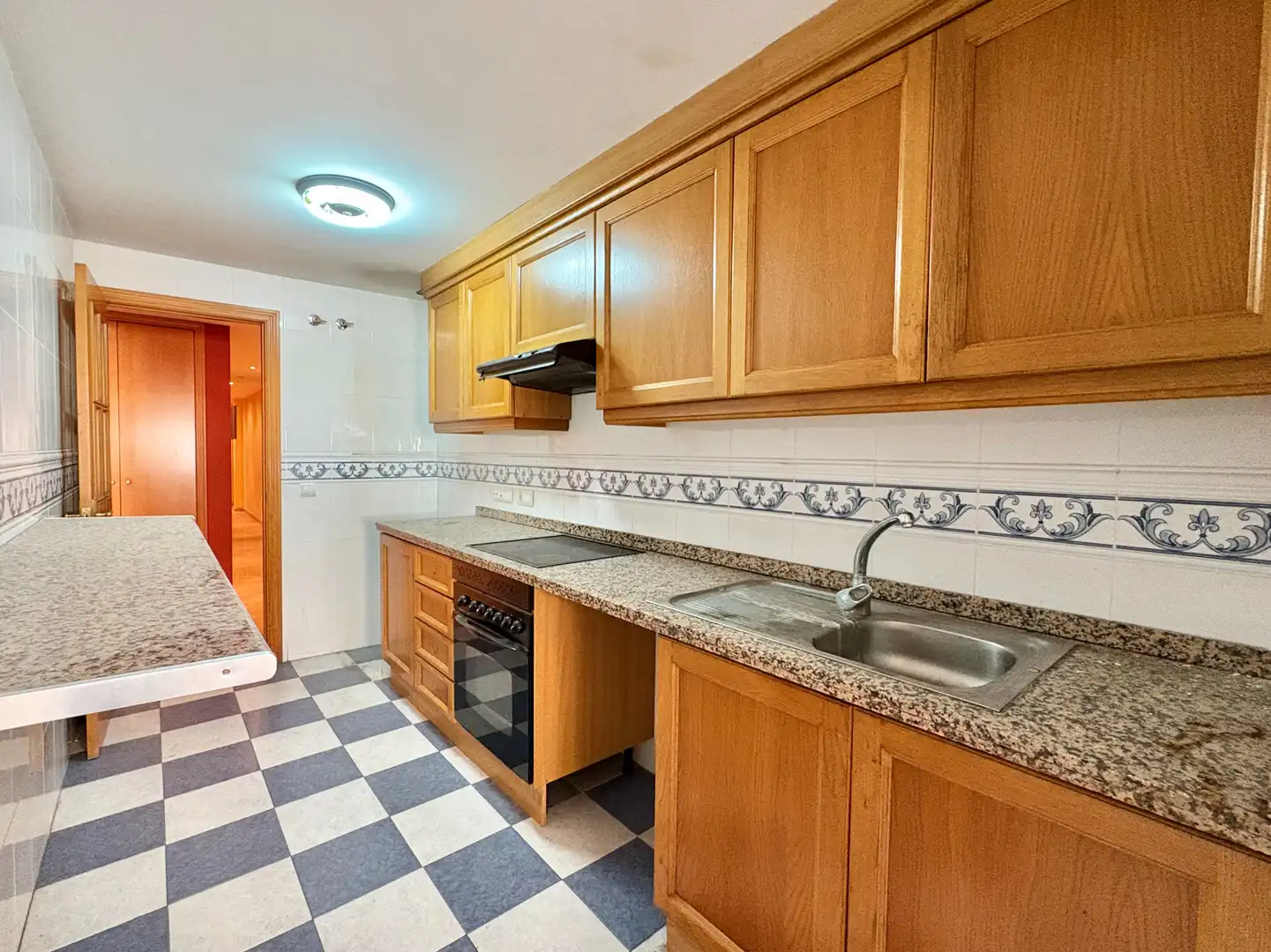 Kitchen of Flat for sale in Alfafar  with Oven