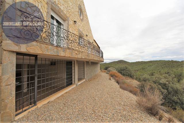 Finca rústica en Venta en Paraje Fontanares en Humbrías