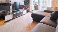 Living room of Flat for sale in Castellar del Vallès  with Heating, Balcony and Internet