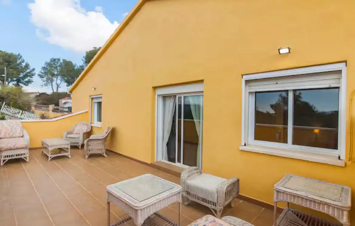 Terrassa de Casa o xalet en venda en Olivella amb Aire condicionat, Jardí privat i Terrassa