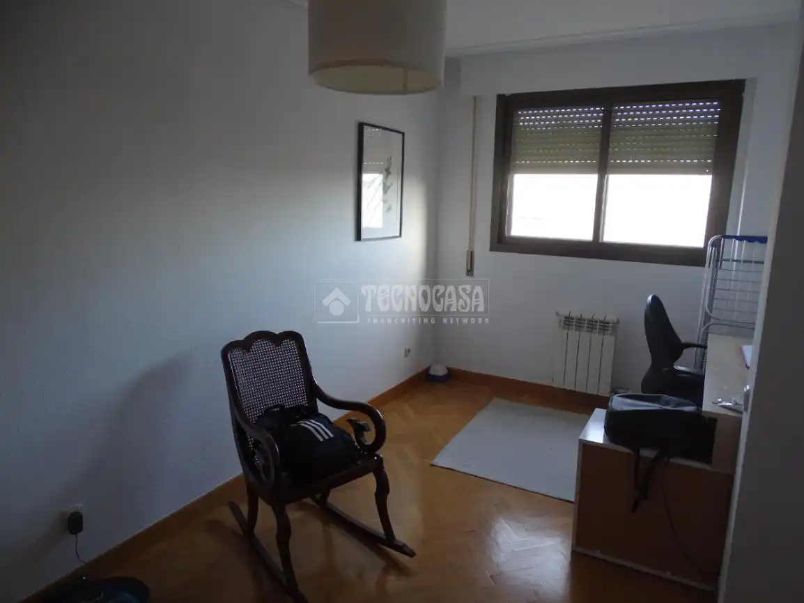 Habitación de Piso en venta en Valladolid con Aire acondicionado y Calefacción