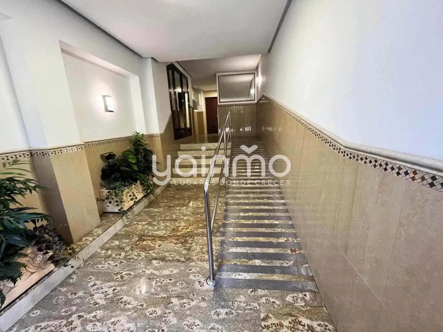 Business premises for sale in Jaén - AV MADRID 32, imagen 2
