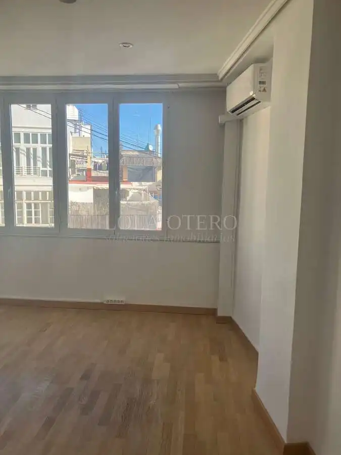 Oficina amb ascensor de lloguer a Ciutat Vella, imagen 14