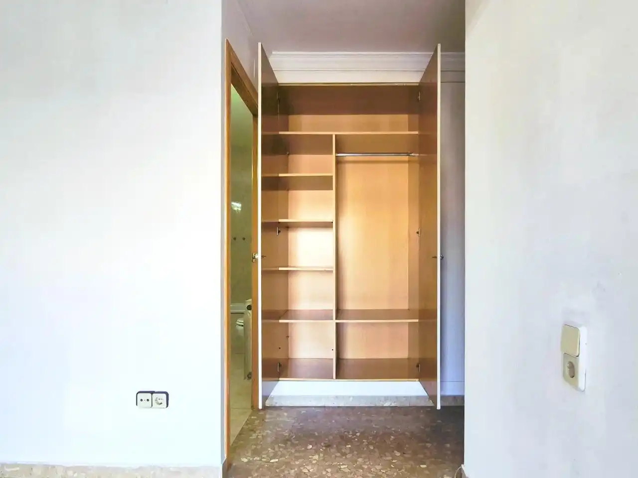 Habitación de Piso en venta en Terrassa con Calefacción, Terraza y Balcón