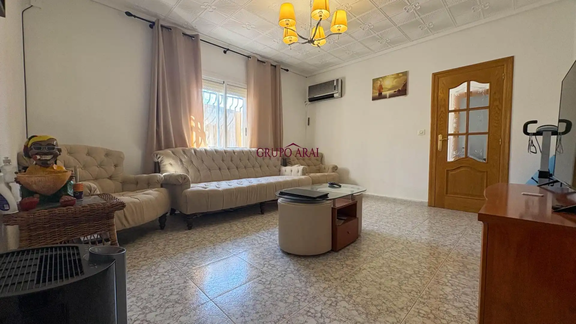 Sala d'estar de Casa o xalet en venda en Alicante / Alacant amb Aire condicionat