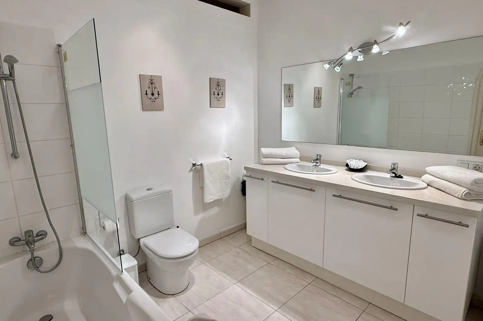 Bathroom of Apartments for sale in Adeje  with Community pool