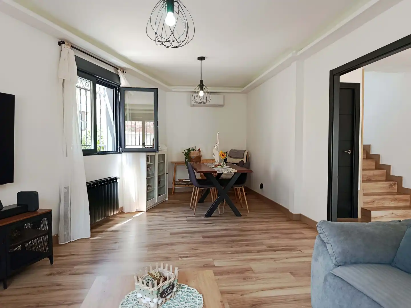 Dining room of Houses for sale in Meco  with Air Conditioner, Heating and Terrace