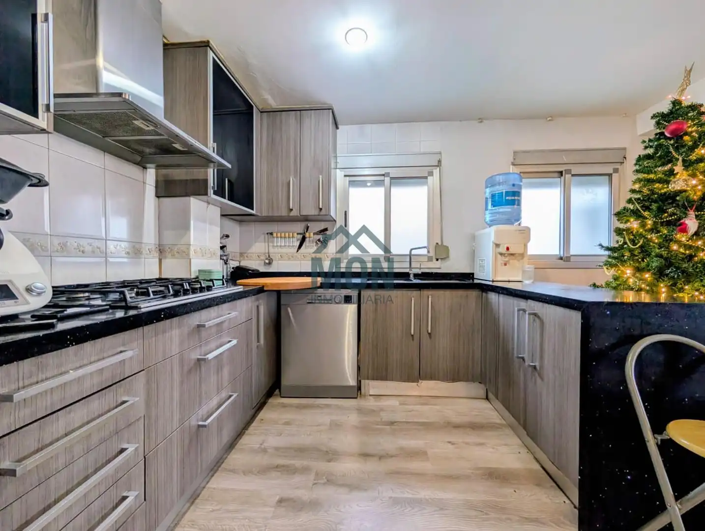 Cocina de Ático en venta en Catarroja con Calefacción, Parquet y Terraza