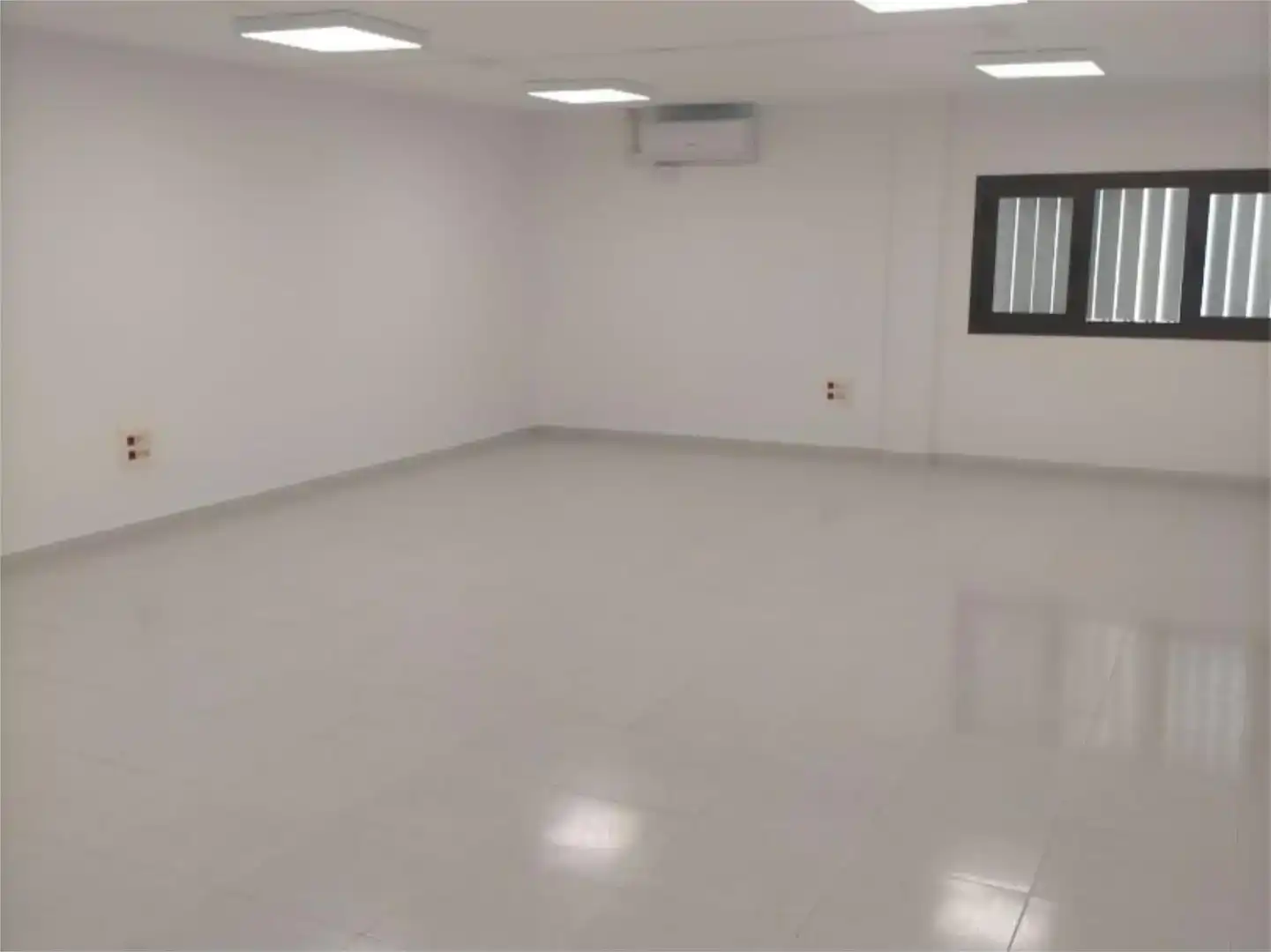 Oficina de lloguer en Arrecife
