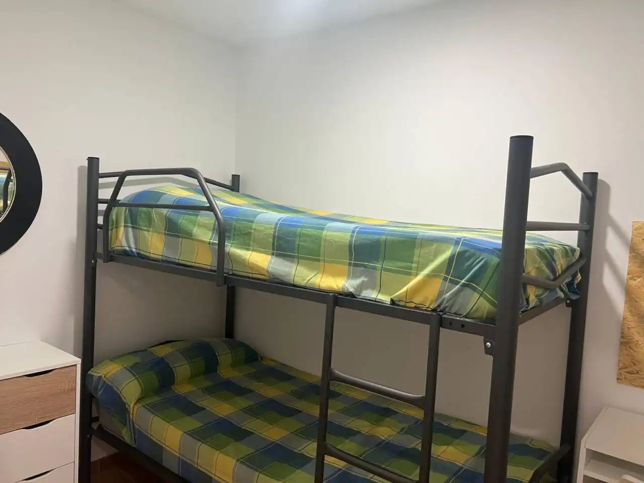 Bedroom of Flat for rent in Toledo  with Air Conditioner, Heating and Furnished