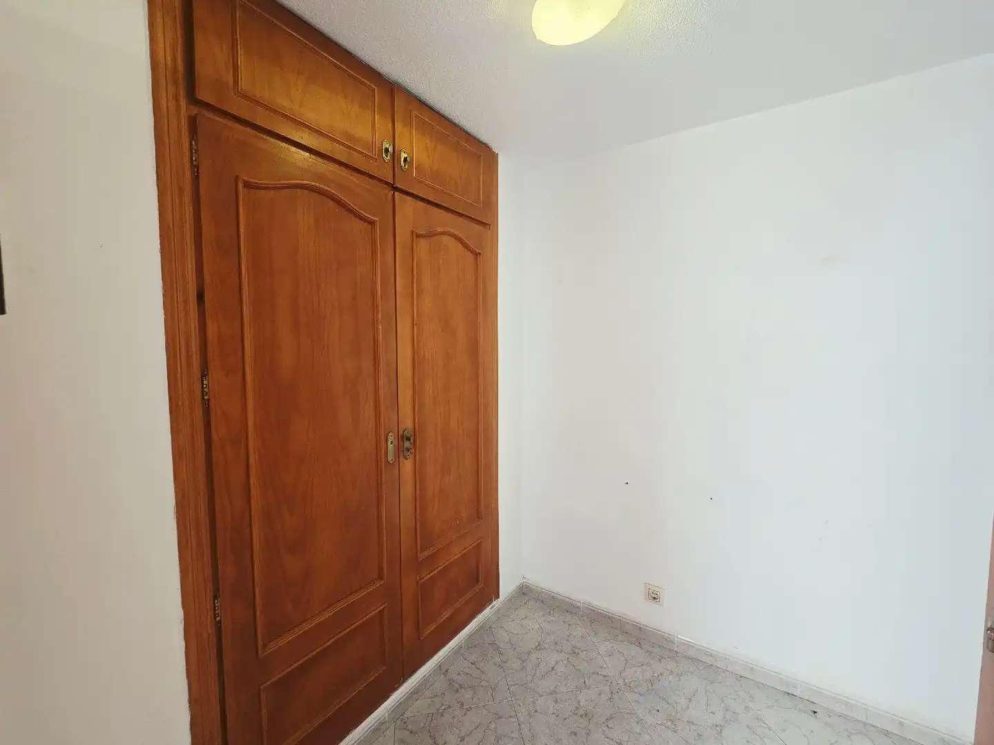 Habitación de Piso en venta en Garrucha con Aire acondicionado, Terraza y Piscina