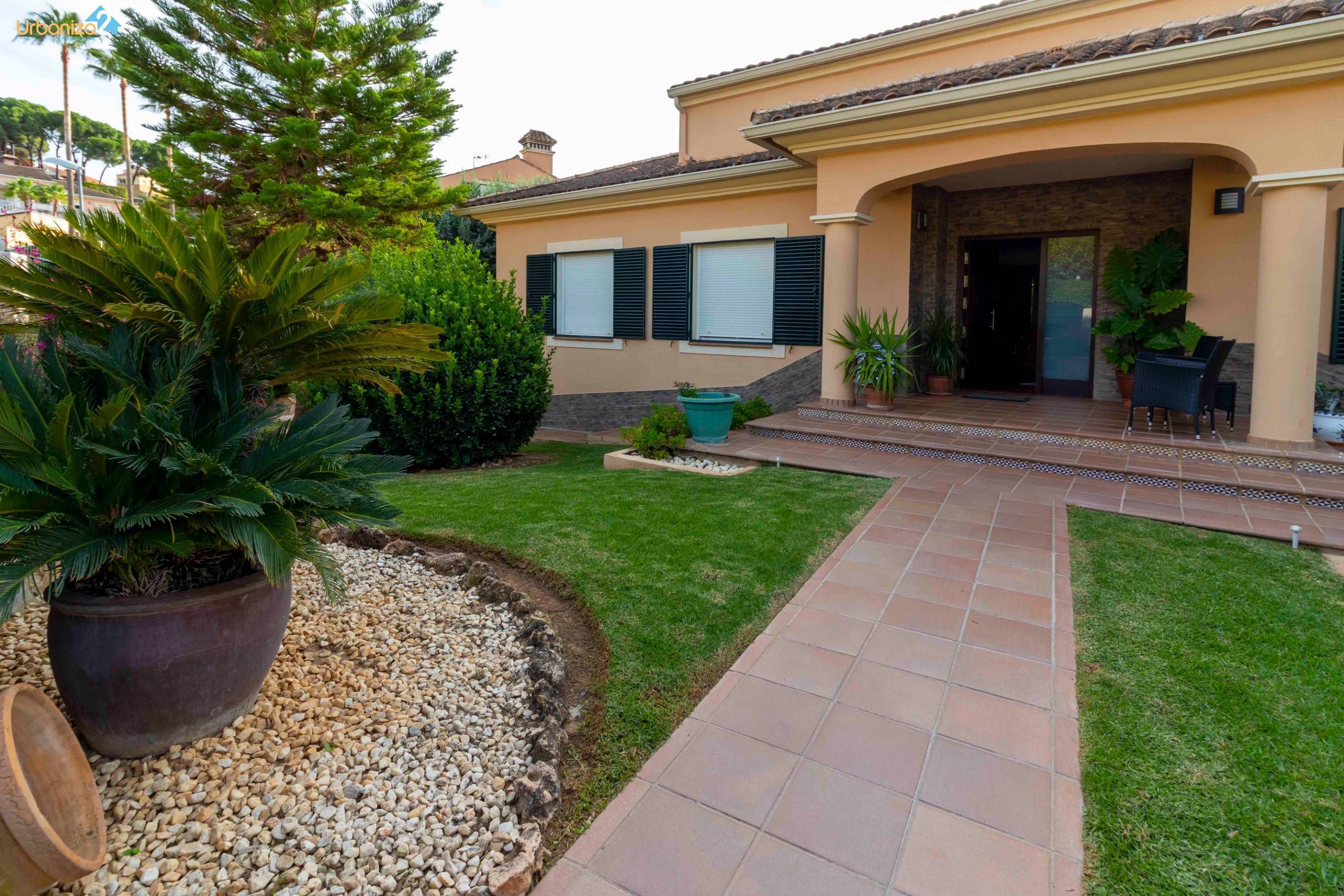 Jardí de Casa o xalet en venda en Badajoz Capital amb Aire condicionat, Calefacció i Traster