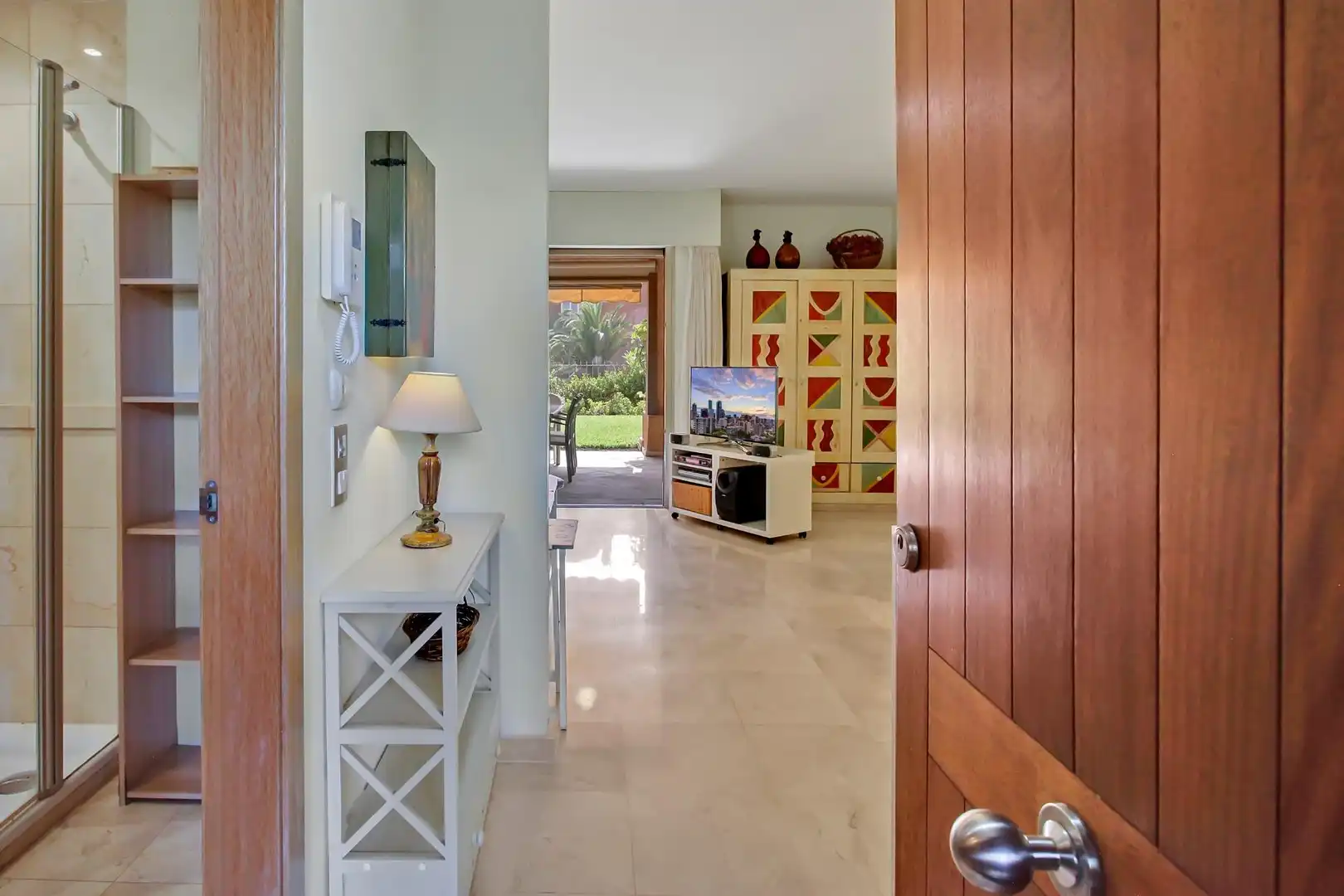 Apartamento de alquiler en Arona con Terraza, Amueblado y Piscina comunitaria
