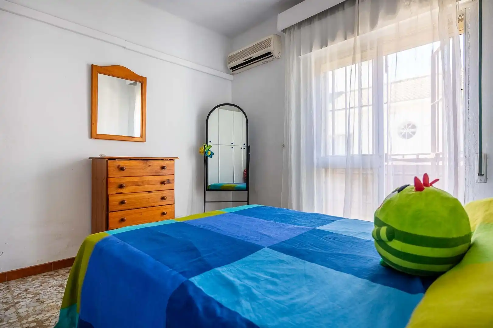 Habitación de Casa o chalet en venta en Sevilla con Terraza y Trastero