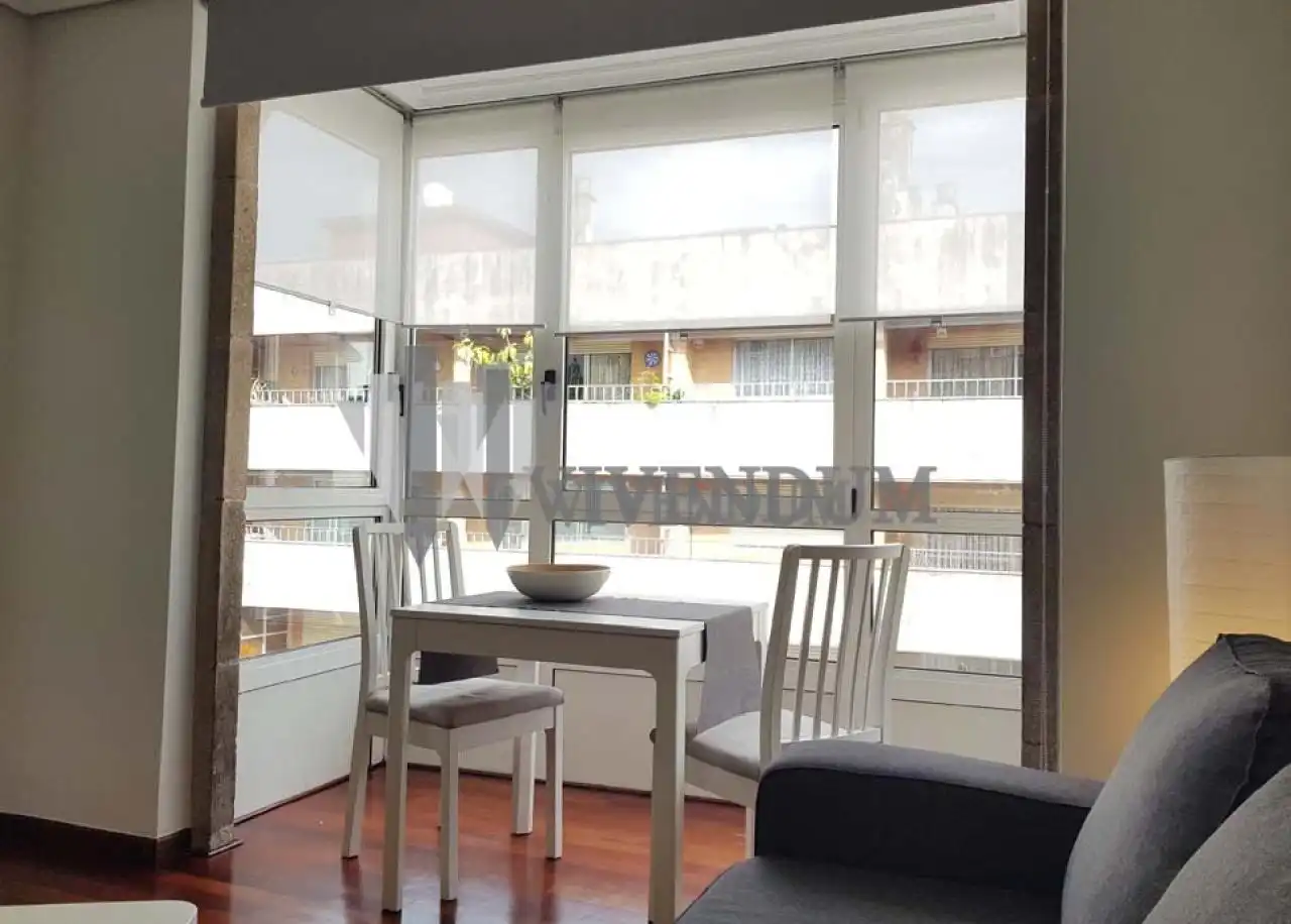 Studio with lift to rent in Centro Urbano, imagen 2