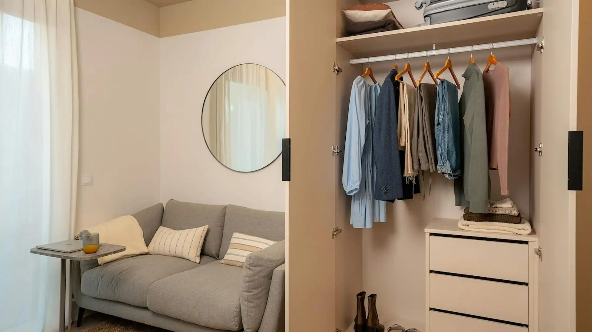 Bedroom of Flat for rent in Alcobendas  with Air Conditioner, Heating and Washing machine