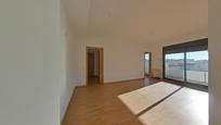Sala d'estar de Pis en venda en Terrassa amb Calefacció, Parquet i Terrassa