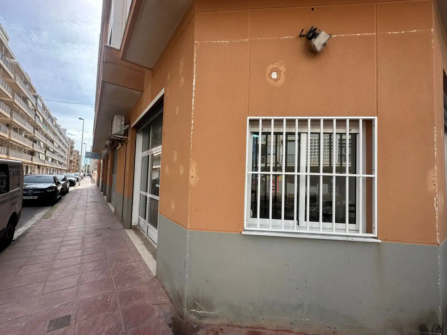 Vista exterior de Local de alquiler en Sueca con Aire acondicionado