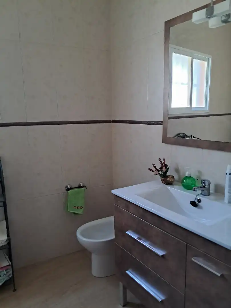 Baño de Casa o chalet en venta en Bujalance con Aire acondicionado, Terraza y Amueblado