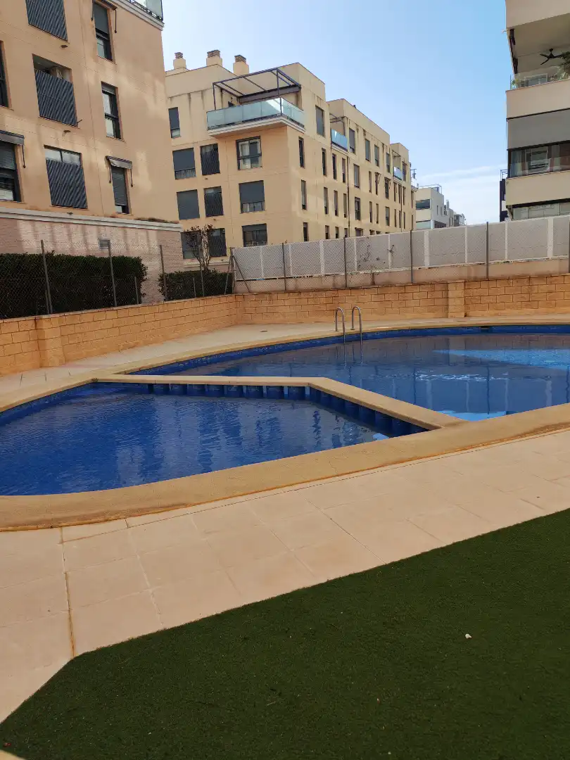 Swimming pool of Attic for sale in Elche / Elx  with Air Conditioner, Parquet flooring and Terrace