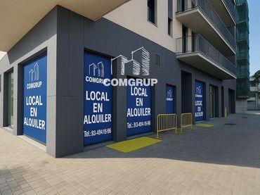 Business premises for sale in CARME CHACON ESQ AVDA CLARA CAMPOAMOR