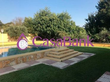 Casa amb piscina en venda a Periurbano Este - Campiña