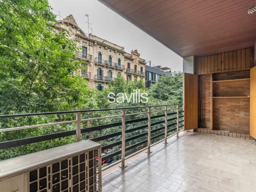 Terraza de Apartamento en venta en Barcelona con Aire acondicionado, Horno y Balcón
