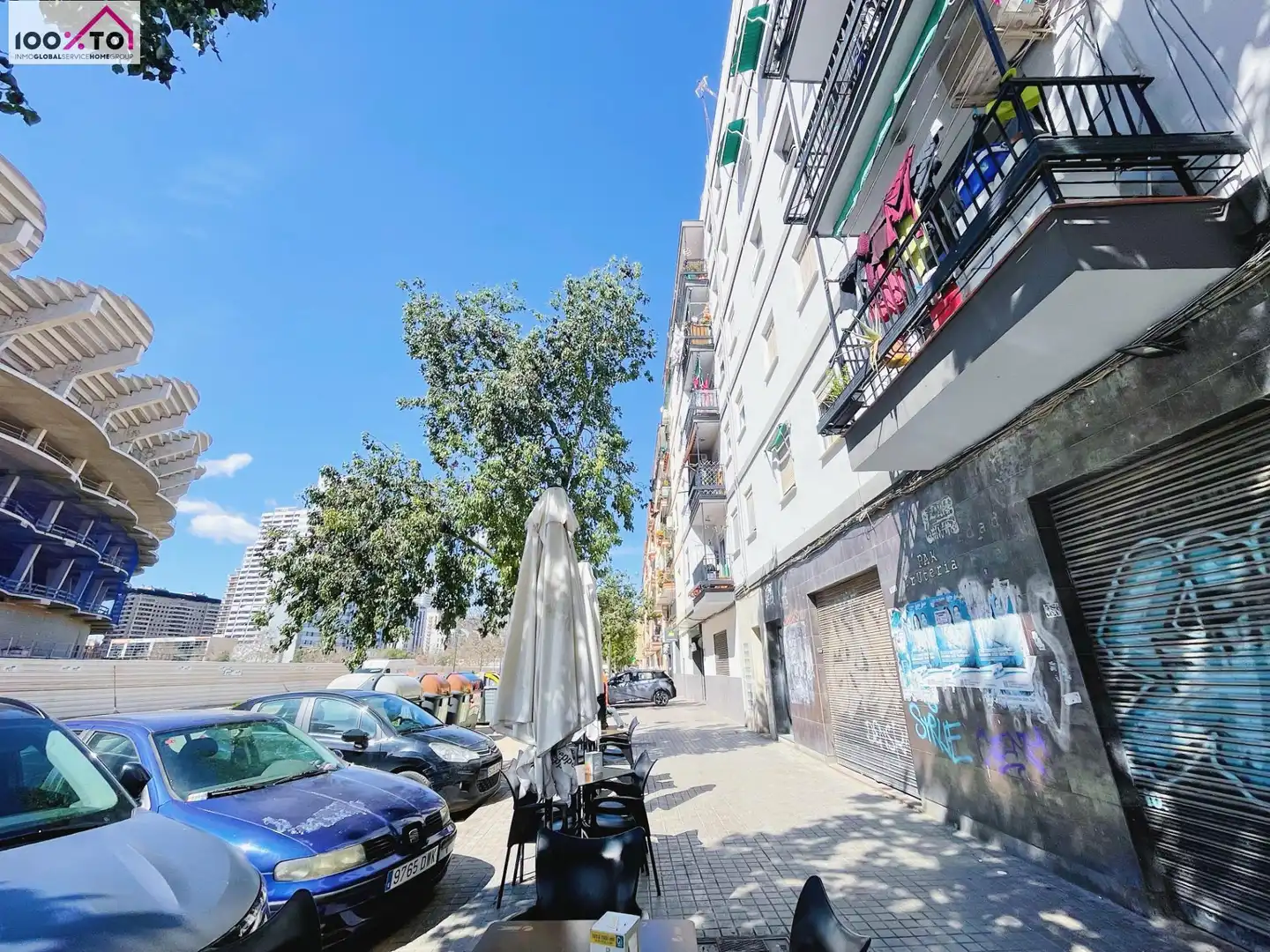 Exterior view of Commercial properties for rent in Valencia