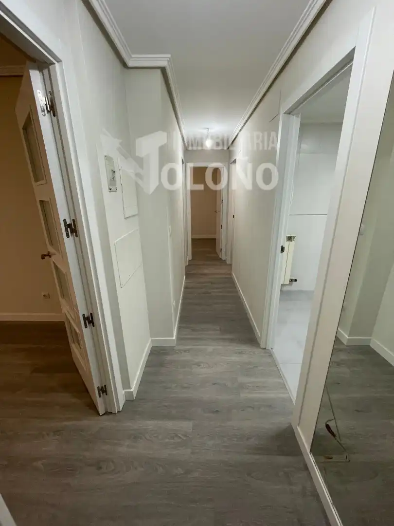 Apartamento en venta en Haro con Calefacción, Parquet y Trastero