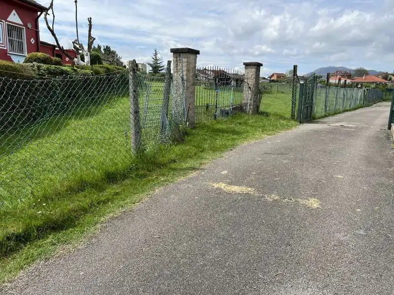Finca rústica en venda en Siero