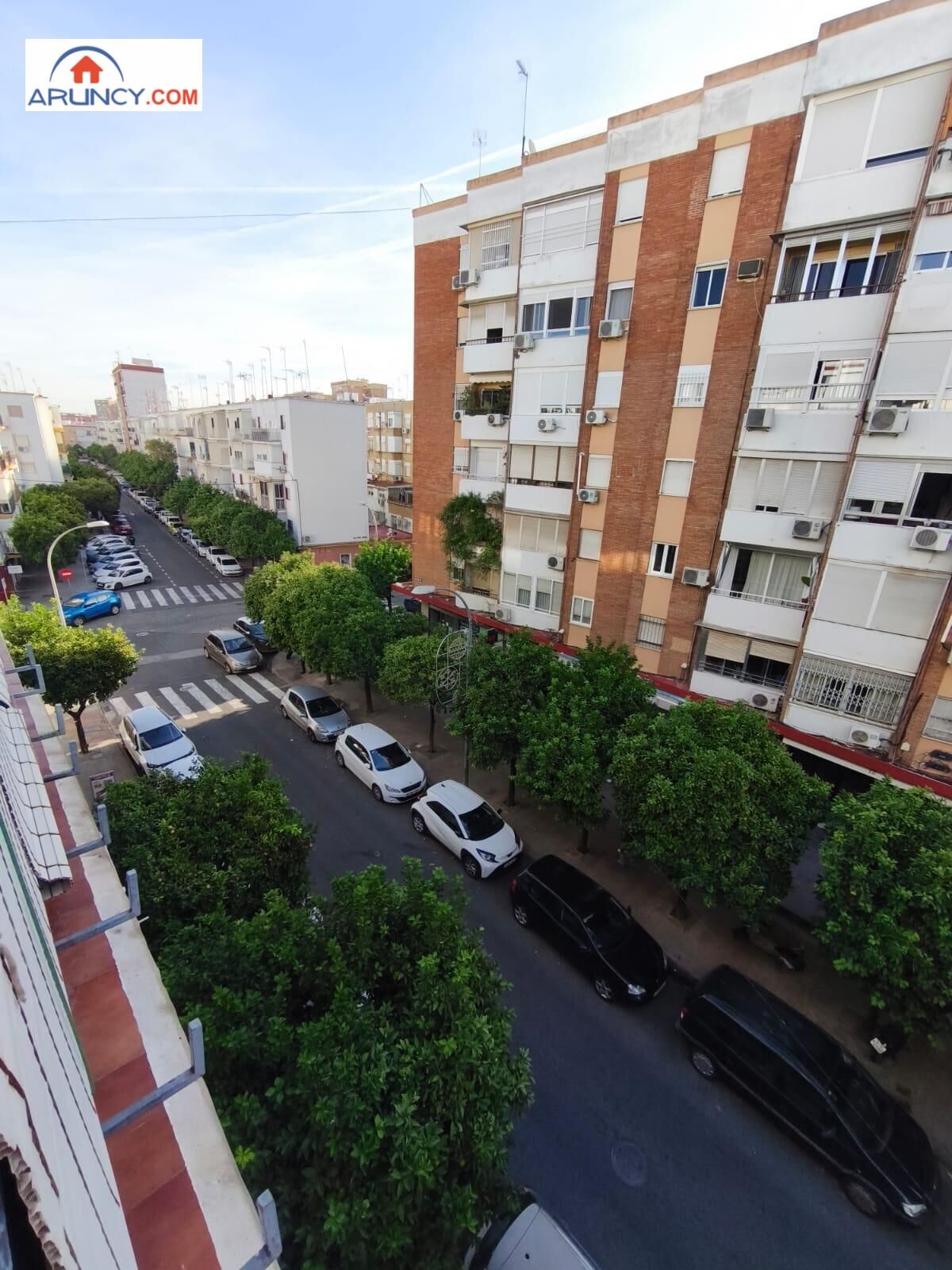 Vista exterior de Pis en venda en  Sevilla Capital amb Aire condicionat, Terrassa i Moblat