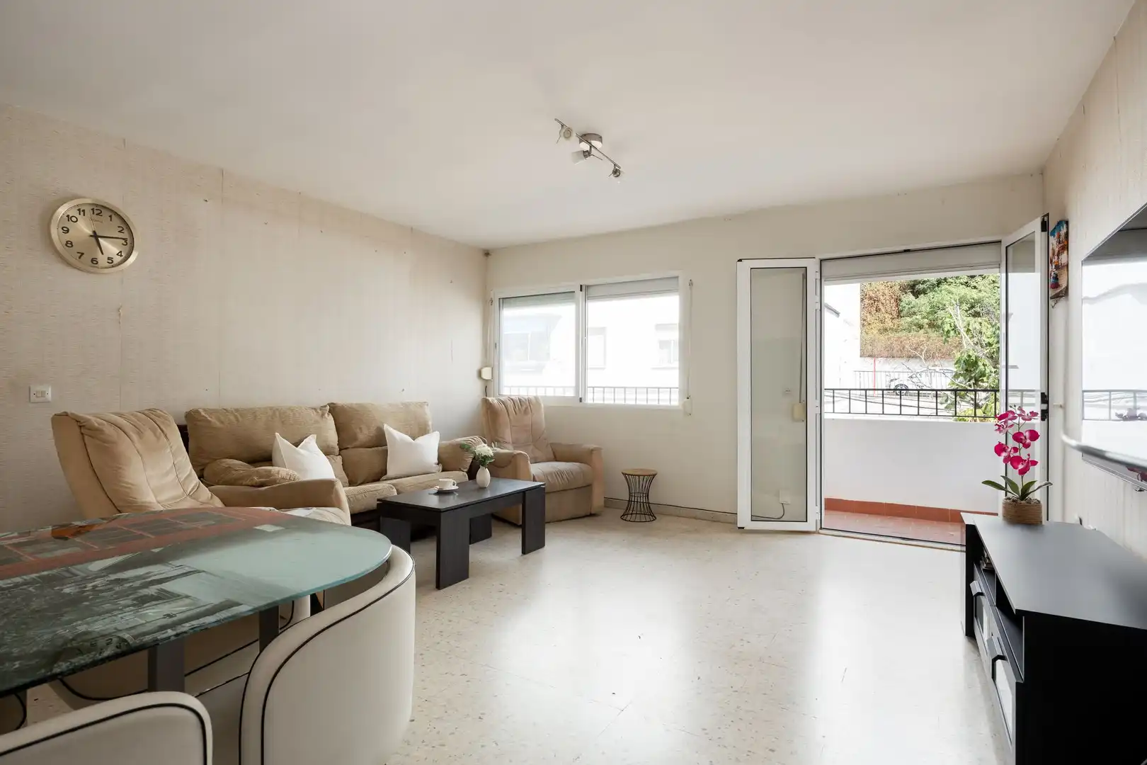 Living room of Apartments for sale in Benalmádena