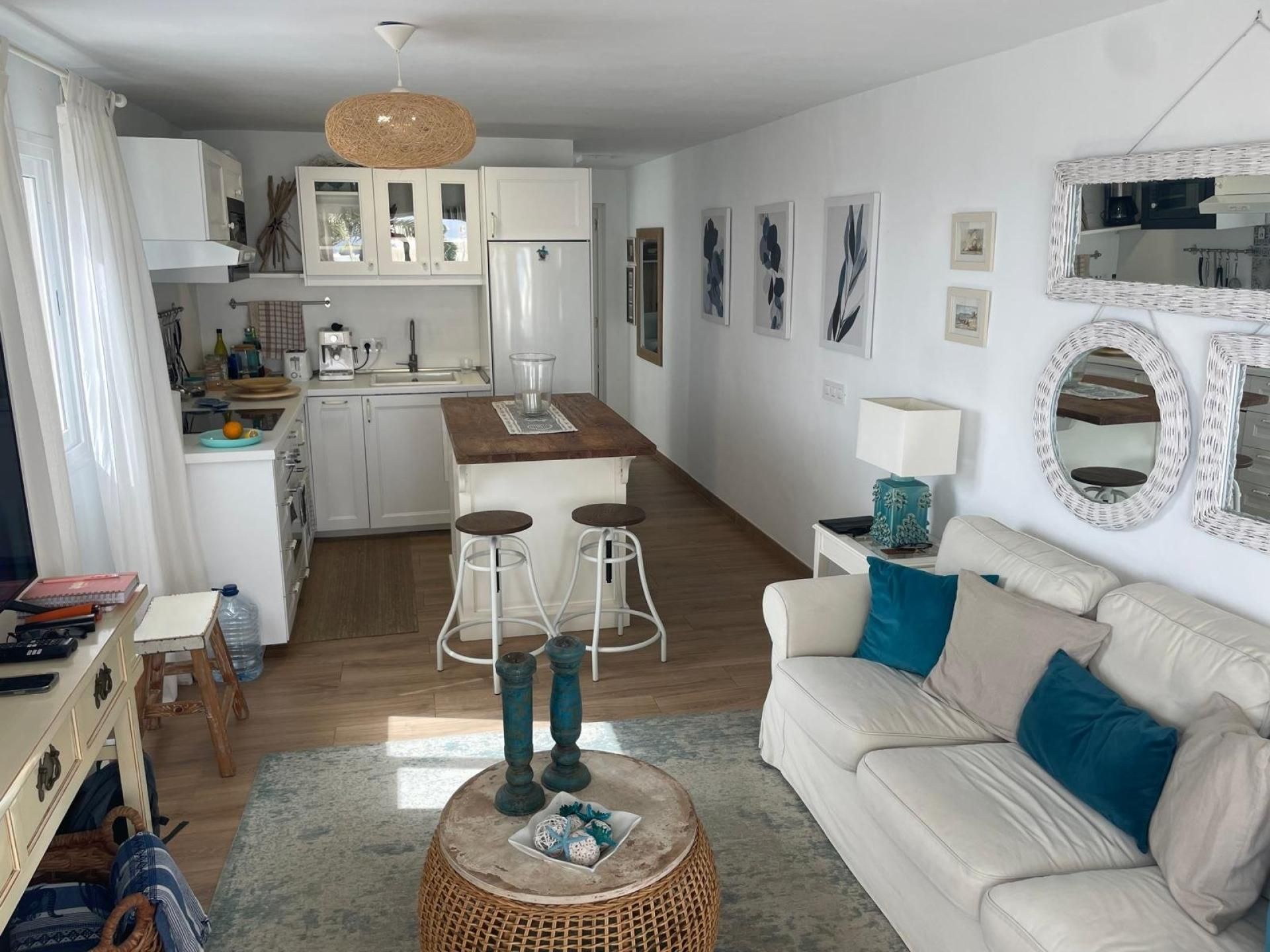 Sala d'estar de Apartament en venda en Teguise amb Terrassa