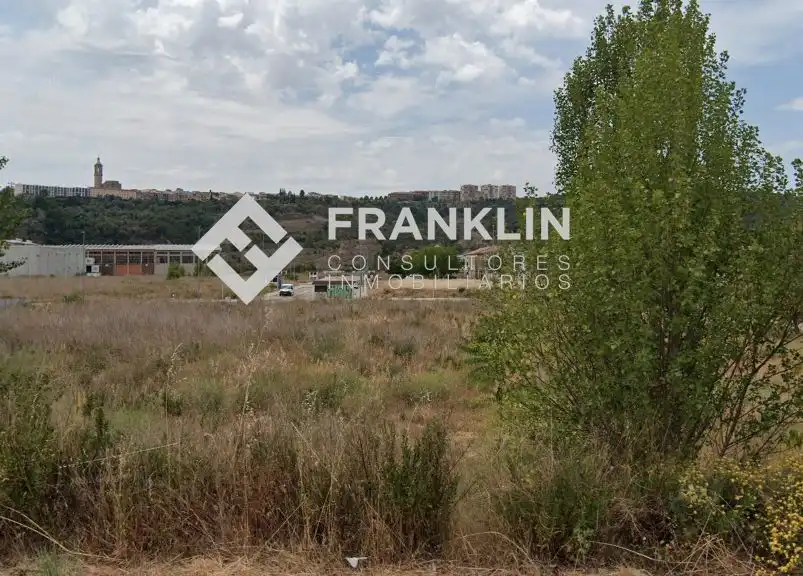 Terreny industrial en venda en Olesa de Montserrat