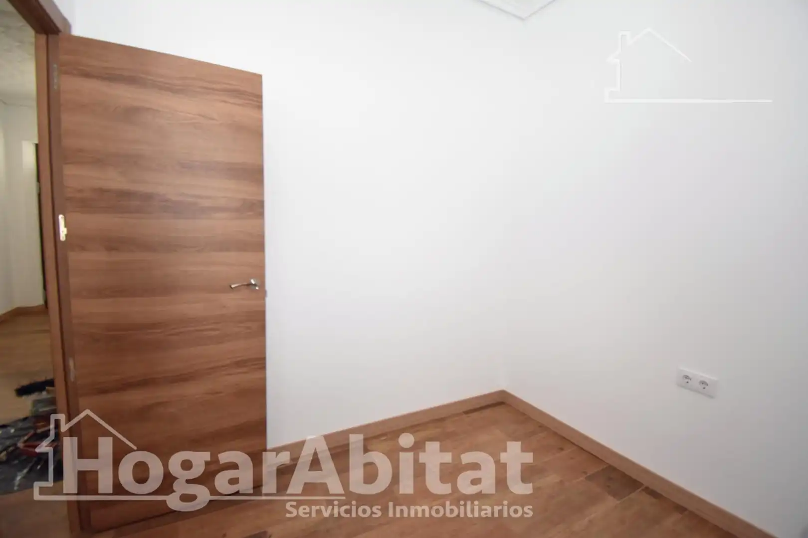 Habitación de Piso en venta en Catarroja con Aire acondicionado, Calefacción y Terraza