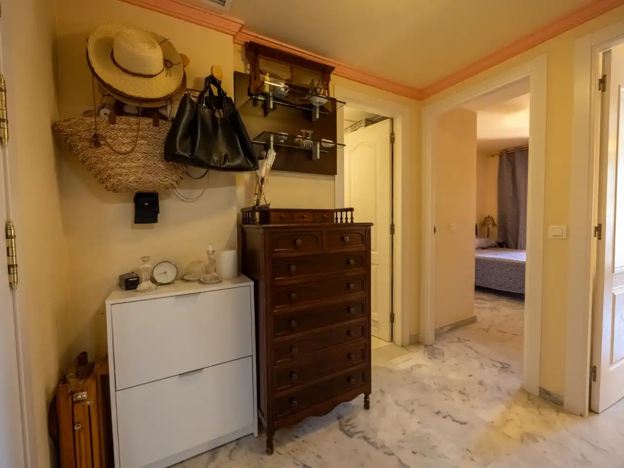 Flat for rent in Marbella  with Private garden, Terrace and Swimming Pool