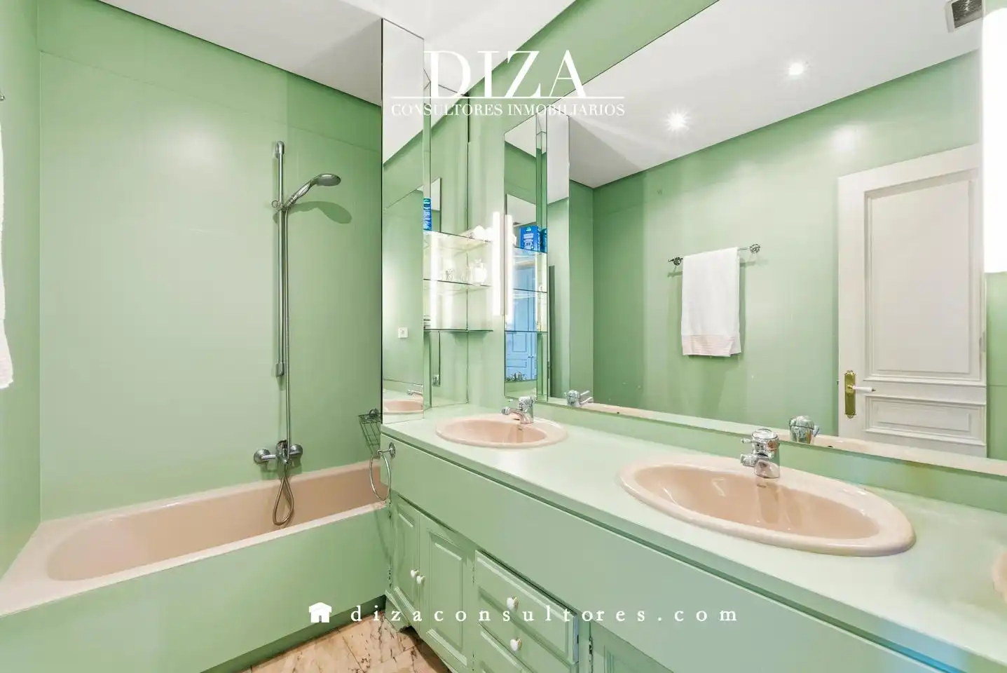 Flat with terrace to rent in Calle del Príncipe de Vergara, imagen 30