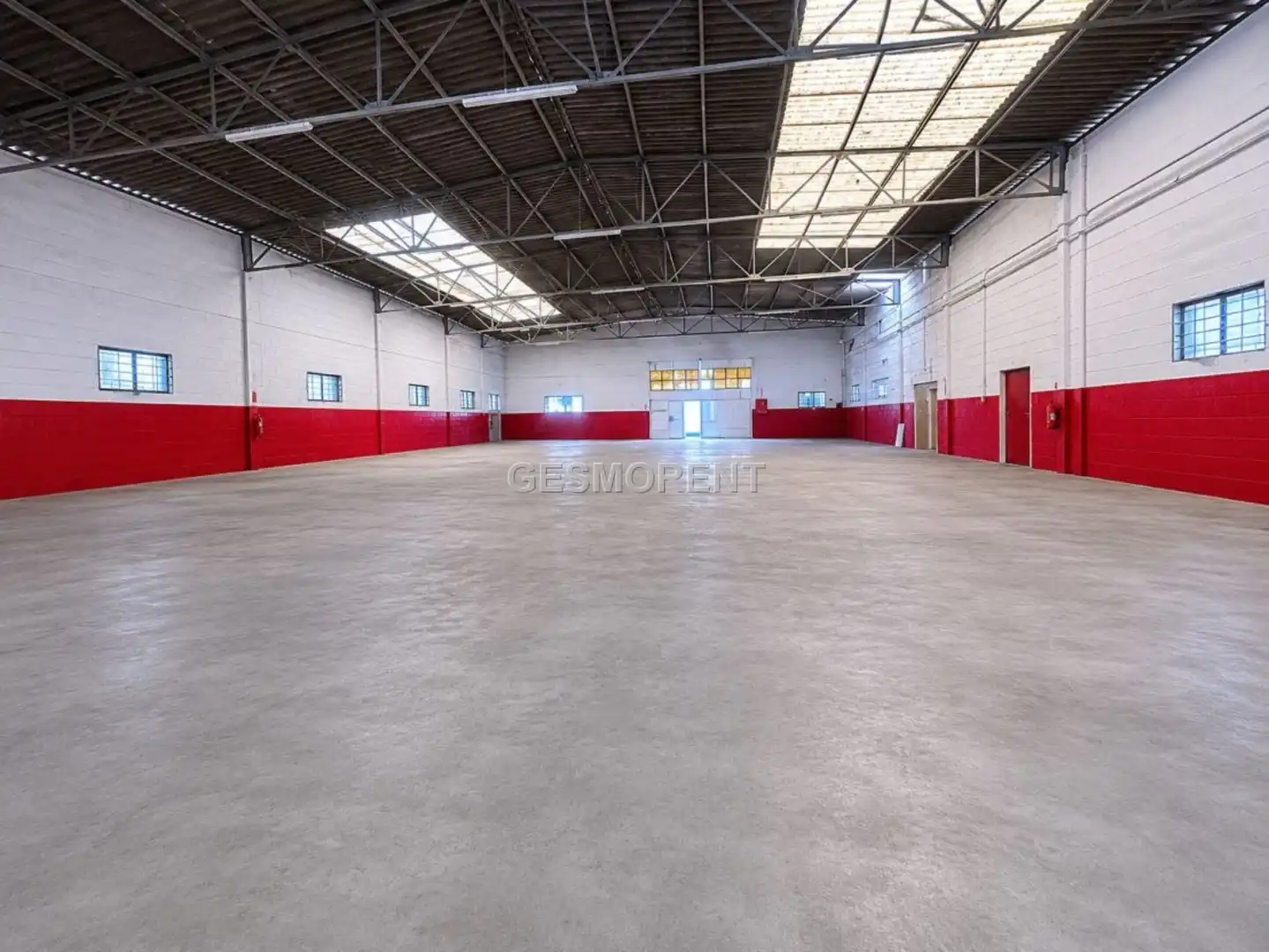 Industrial buildings for sale in Muro