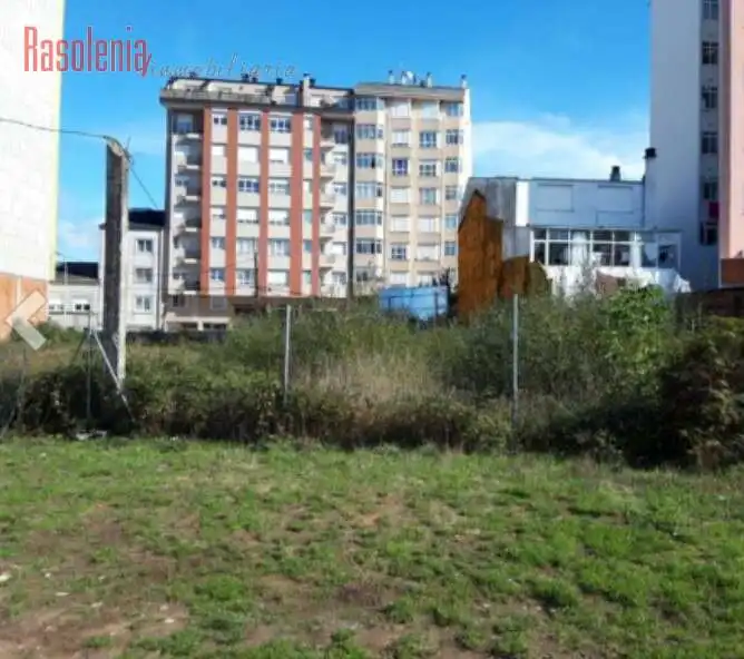 Terreni e lotti in vendita a CORUÑA 481
