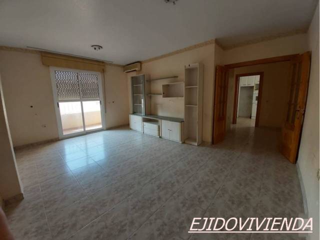 Piso en Venta en Pabellón - Estación - El Corte Inglés