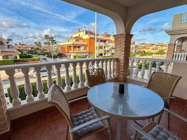 Apartament amb balcó de lloguer a Orihuela Costa
