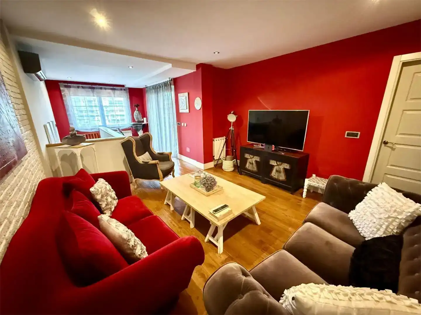 Living room of Flat for sale in Alcorcón  with Air Conditioner and Balcony