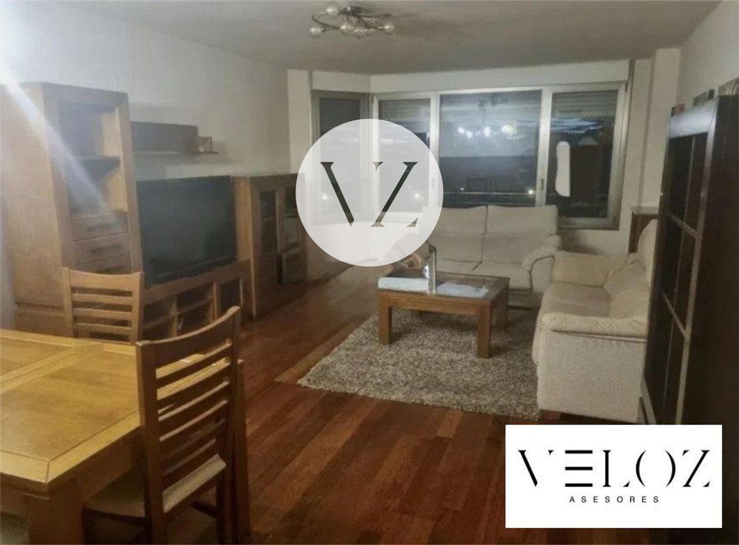 Living room of Flat to rent in Salamanca Capital  with Air Conditioner, Heating and Parquet flooring