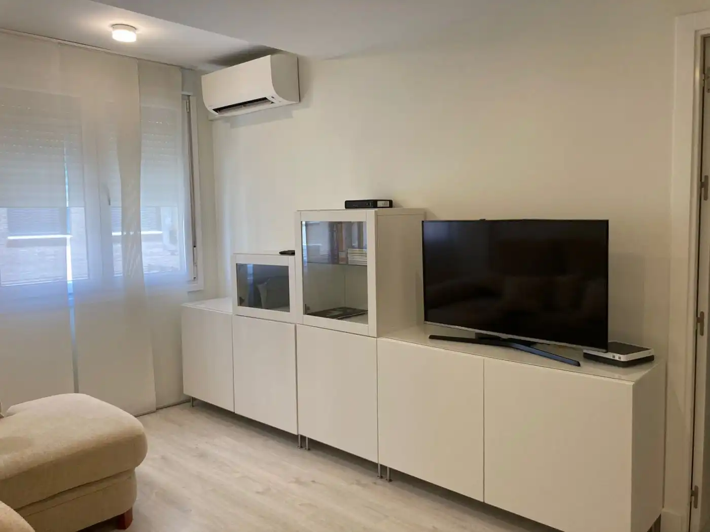Sala d'estar de Pis de lloguer en Cádiz amb Aire condicionat, Calefacció i Moblat